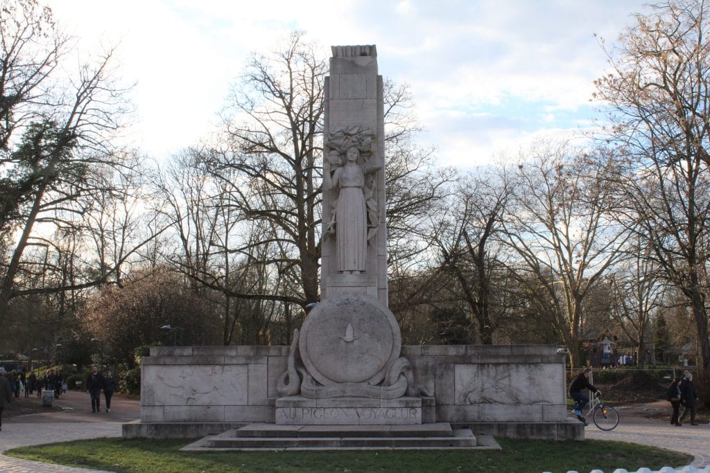 Monument to Carrier Pigeons