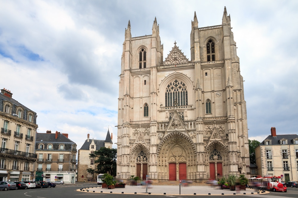 Cathédrale Saint-Pierre et Saint-Paul