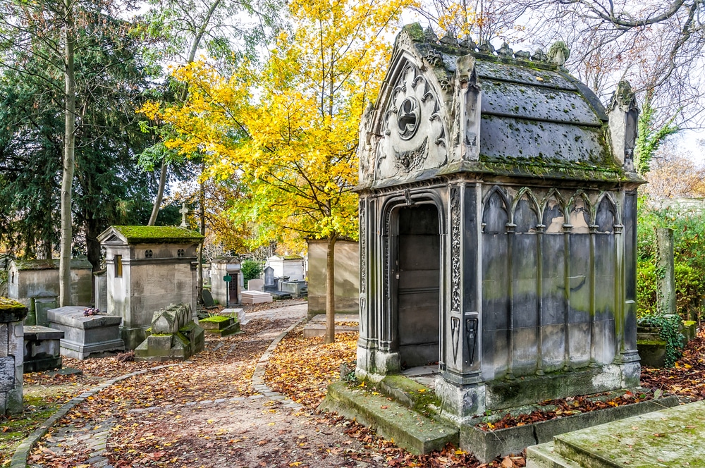 Père-Lachaise Cemetery