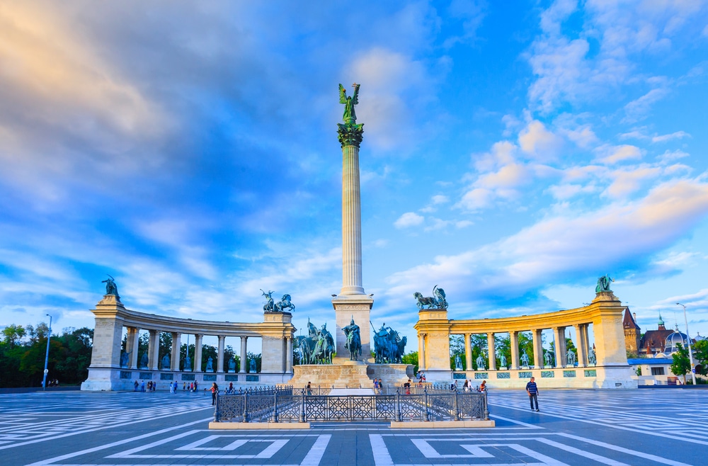 Heroes' Square